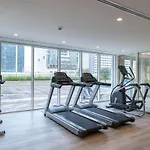 Bali-Inspired 1-Bedroom Apartment For 4 In Business Bay