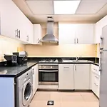 Spacious 1Br Apartment In Difc
