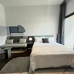 Brand New Chic Studio Apartment 8Min To Downtown