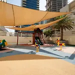 Vibrant One Bedroom In Jbr