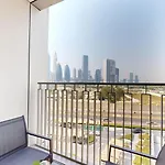 Apartment With 1 Bedroom In Financial Center Rd - Dubai