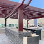 Vayk - Sophisticated 1 Bd Apartment In Business Bay