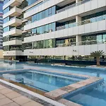 Vayk - Sophisticated 1 Bd Apartment In Business Bay