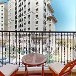 Exquisite 1Br - Furnished In Jumeirah Golf Estate