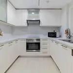 Luxury One-Bedroom Burj Khalifa