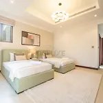 Beachfront 6Br And Assistant\'S Room Villa With Private Pool, Palm Villa, Palm Jumeirah By Deluxe Holiday Homes