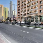 Blueground Marina City View Pool Gym Dxb-565