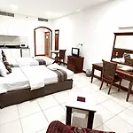 Moon Valley Hotel Apartment - Bur Dubai, Burjuman