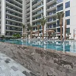 Perfect Location-For Work Or Leisure