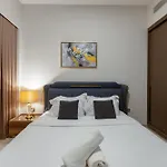 Elegant Downtown Retreat