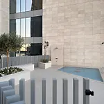 2Br Canal Front B3, Canal Views