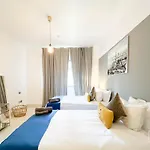 Burj Views From Balcony L Chic 2Br In Downtown
