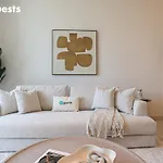 Higuests - Wake Up To Burj Khalifa Views In Stunning 2 Br