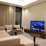 Brand New Large 2 Bedroom With Burj Khalifa View Mid Floor In Business Bay