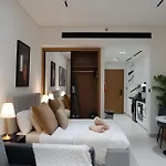 Lux Business Bay Studio With Jacuzzi & Canal View