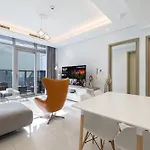Paramount Midtown Hotel - Luxury Apartments & Infinity Pool With Burj Khalifa View