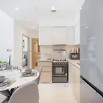 Amazing Downtown Dubai 1 Bed Apartment For 2
