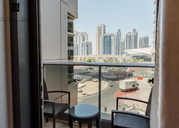 Mira Holiday Homes - New 2 Bedroom In Jlt- Green Area - 2 Min To Metro