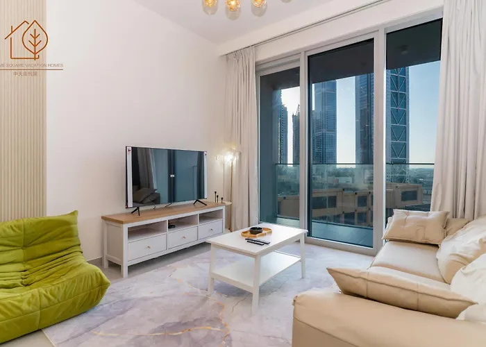 Amazing One Bedroom Apartment In Downtown Dubai 167Fo2-1