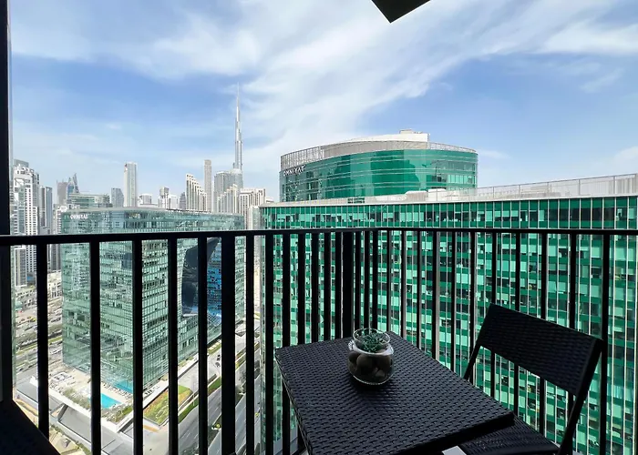 Luxury Studio With Unobstructed Burj Khalifa View - 23Ab08