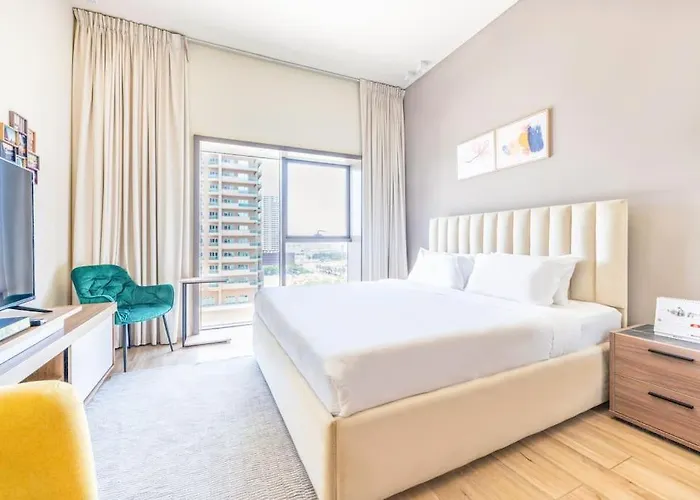 Exclusive Studio Apartment In Park View Tower Jvc