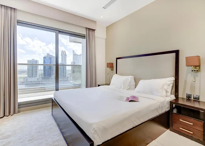 Trophy - Idyllic Studio Haven In Downtown