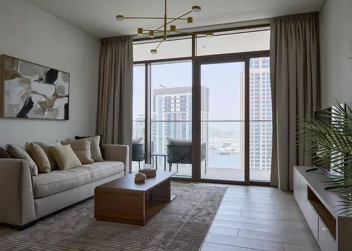 Elegant Luxury Living In Palace Residences