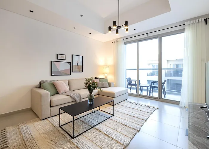 2Br Api 1000 Community View Jumeirah