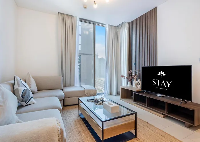 Stay By Latinem Luxury 1Br Holiday Home Cvr B2303 Near Burj Khalifa