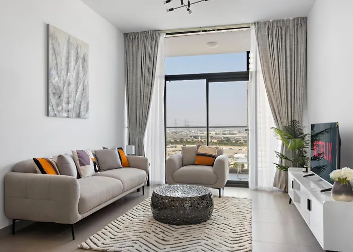 Vayk - Large 1-Bedroom Apartment Close To The Hospital And Dubai Hills Mall