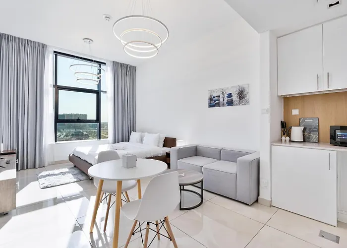 Lovely Studio With Pool And Gym