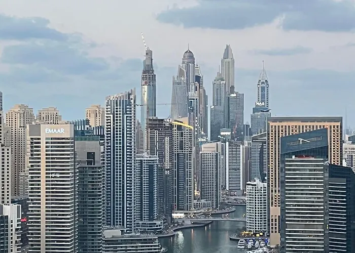 Dubai Marina Stunning Views Holiday Apartment Stella Maris Tower