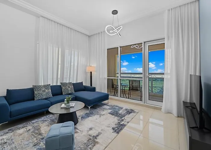 Like Home - 1810 Stunning 1-Bhk Apartment In Prime Location