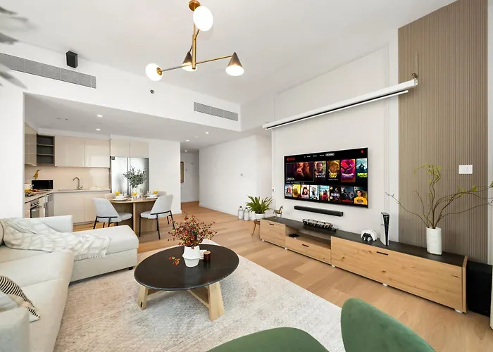The Cinema Suite Luxury 2-Bed Near Dubai Mall