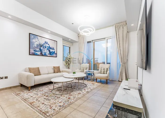 Glance At The Royal Atlantis Right By Dubai Top Spots 2Br, Marina Apartments 3, Palm Jumeirah By Deluxe Holiday Homes