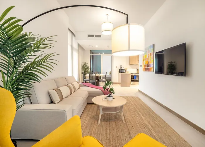 Spacious 2-Bedroom Apartment At Missoni, Steps From Dubai Canal, Business Bay