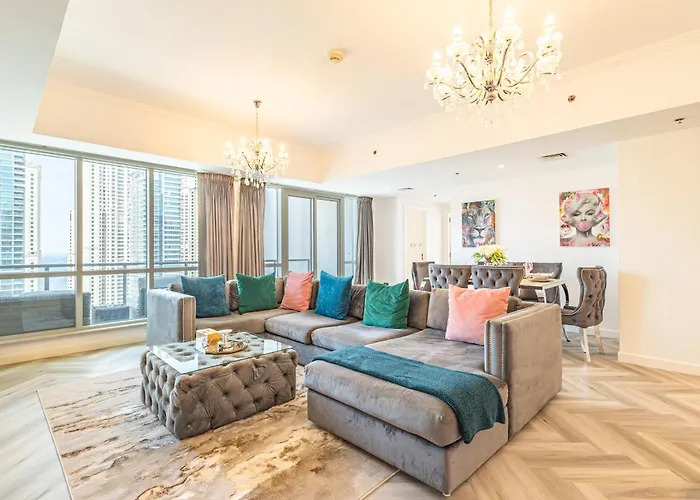 Serene 2Br Escape - Al Majara - Waterfront Stay
