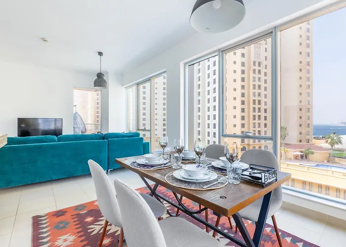 Seaview Elegance! 1-Bedroom Retreat In Marina Promenade