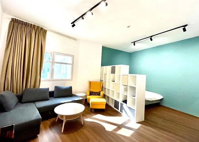 Modern 1 Bedroom Apartment In Jvc