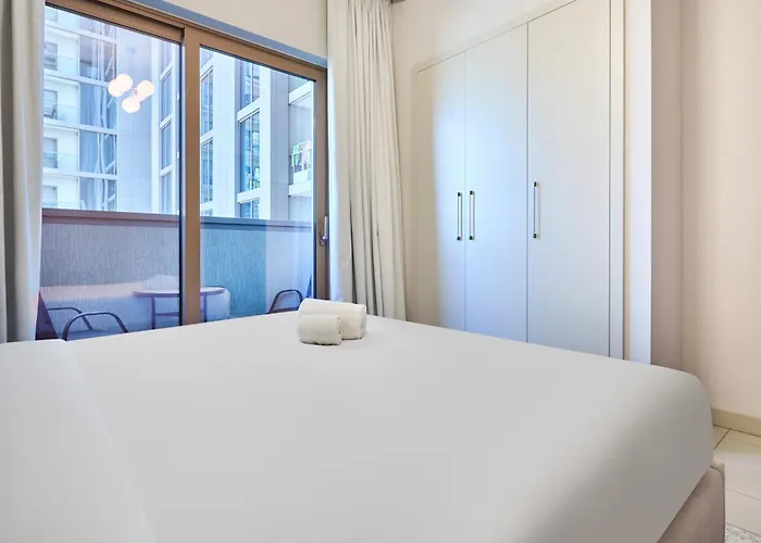 Stay By Latinem Luxury 1Br Holiday Home Cvra 901 Near Downtown