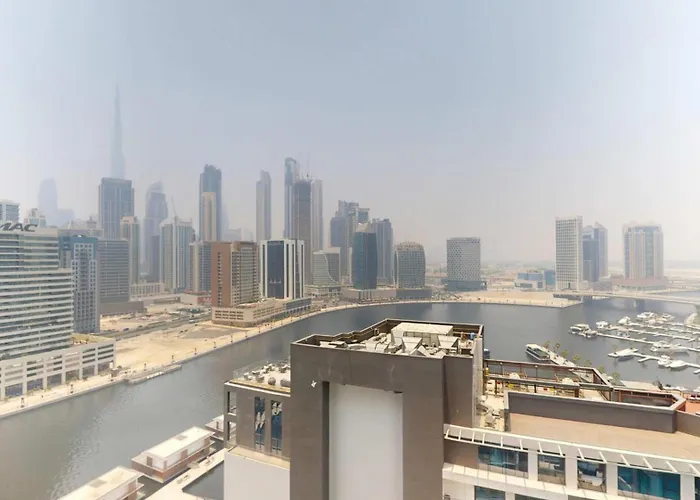 Pvh - Exquisite 1Br With Canal View In Businessbay