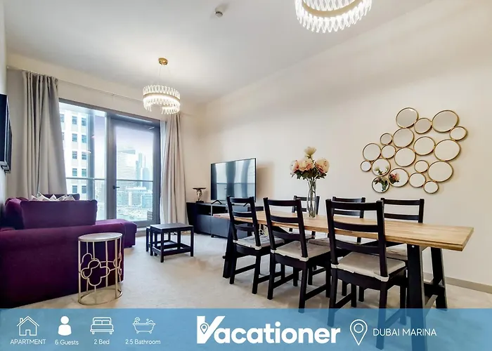 Vacationer I Sparkle 1 Bedroom I Marina Views I Steps Away From Beach I Gym, Pool, Parking & Wi-Fi