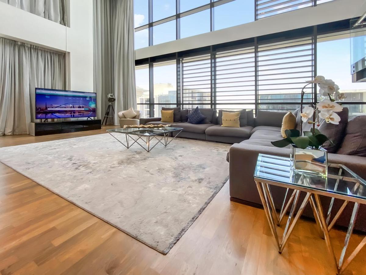 Apartment Fam Living Duplex - City Walk *