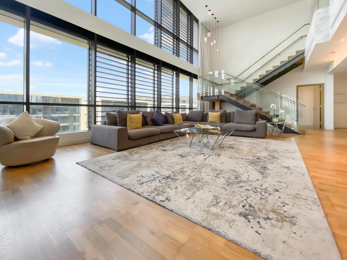 Apartment Fam Living Duplex - City Walk