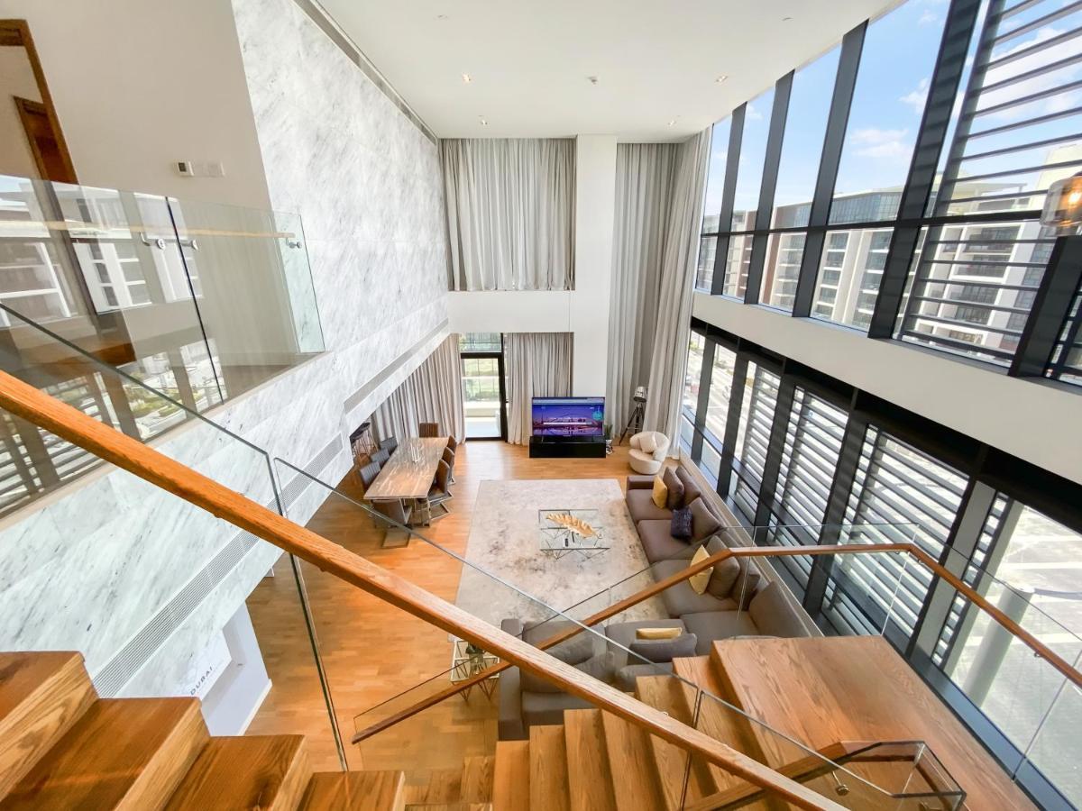 Fam Living Duplex - City Walk Apartment Dubai
