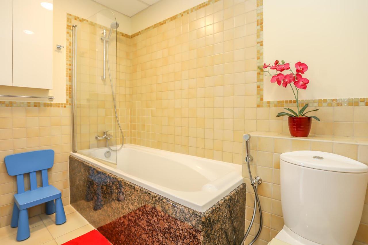 Apartment Jbr, 2-bedroom, Next To Beach, Full Marina View