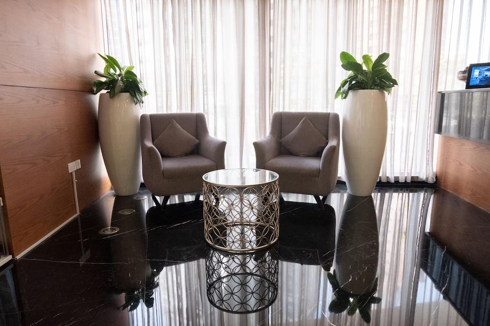 Signature 1 Hotel Tecom Hotel 4*