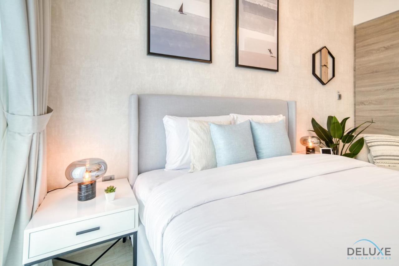 Apartment Tranquil In One Marina By Deluxe Homes Dubai