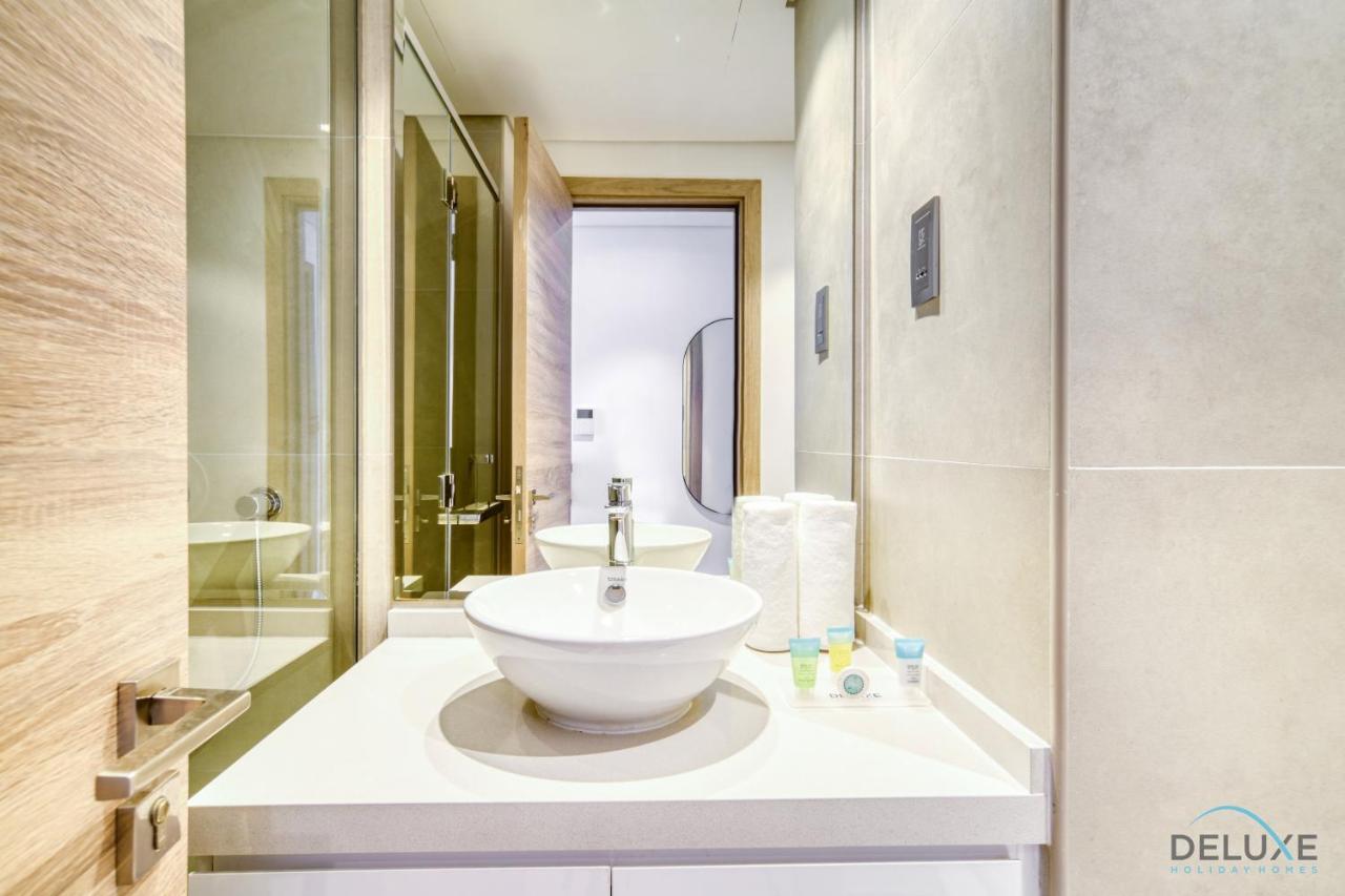 Apartment Tranquil In One Marina By Deluxe Homes *