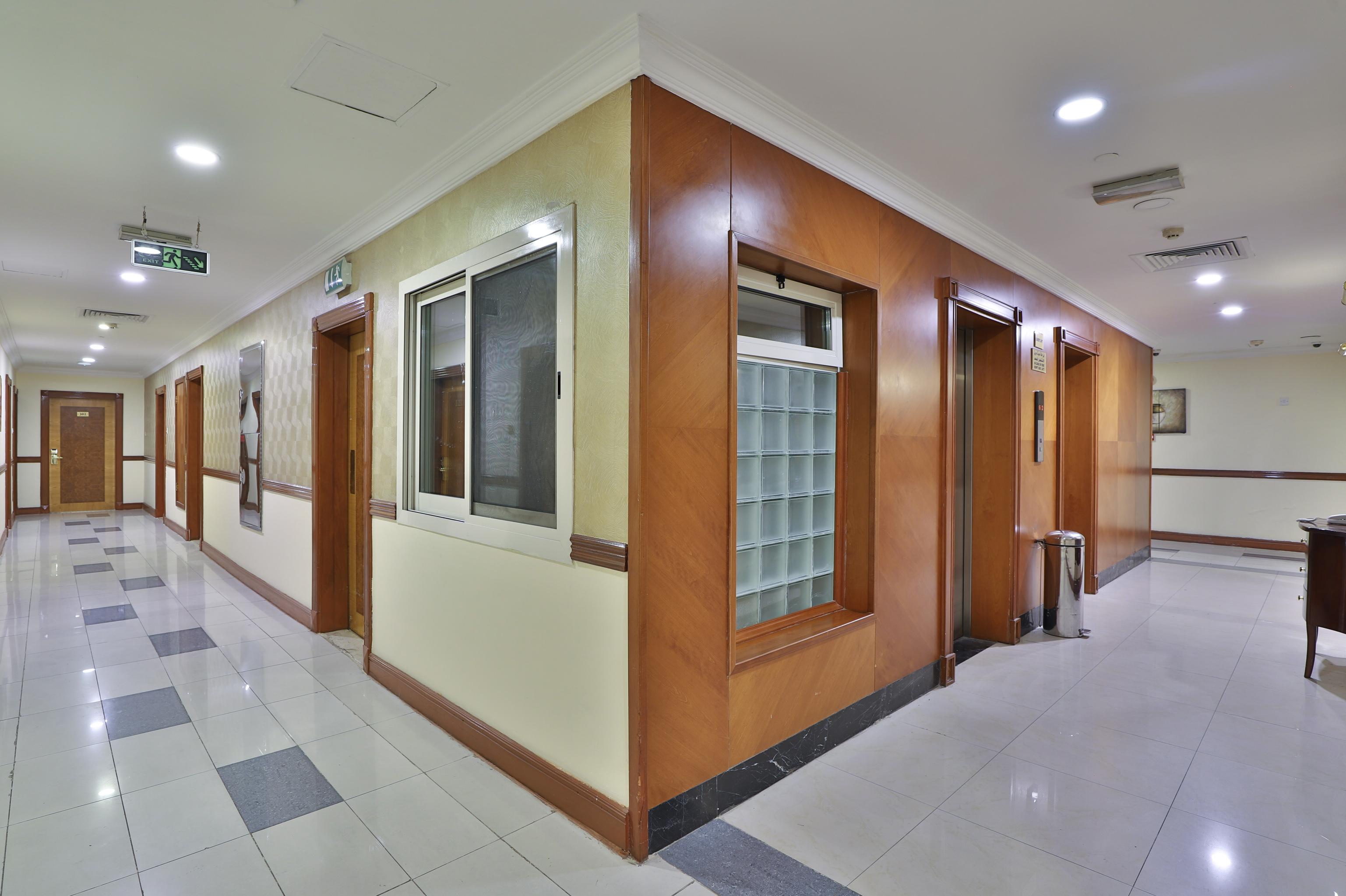 Moon Valley - Bur Dubai, Burjuman Aparthotel